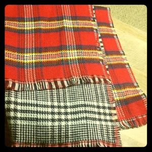 Warm Reversible Blanket Scarf